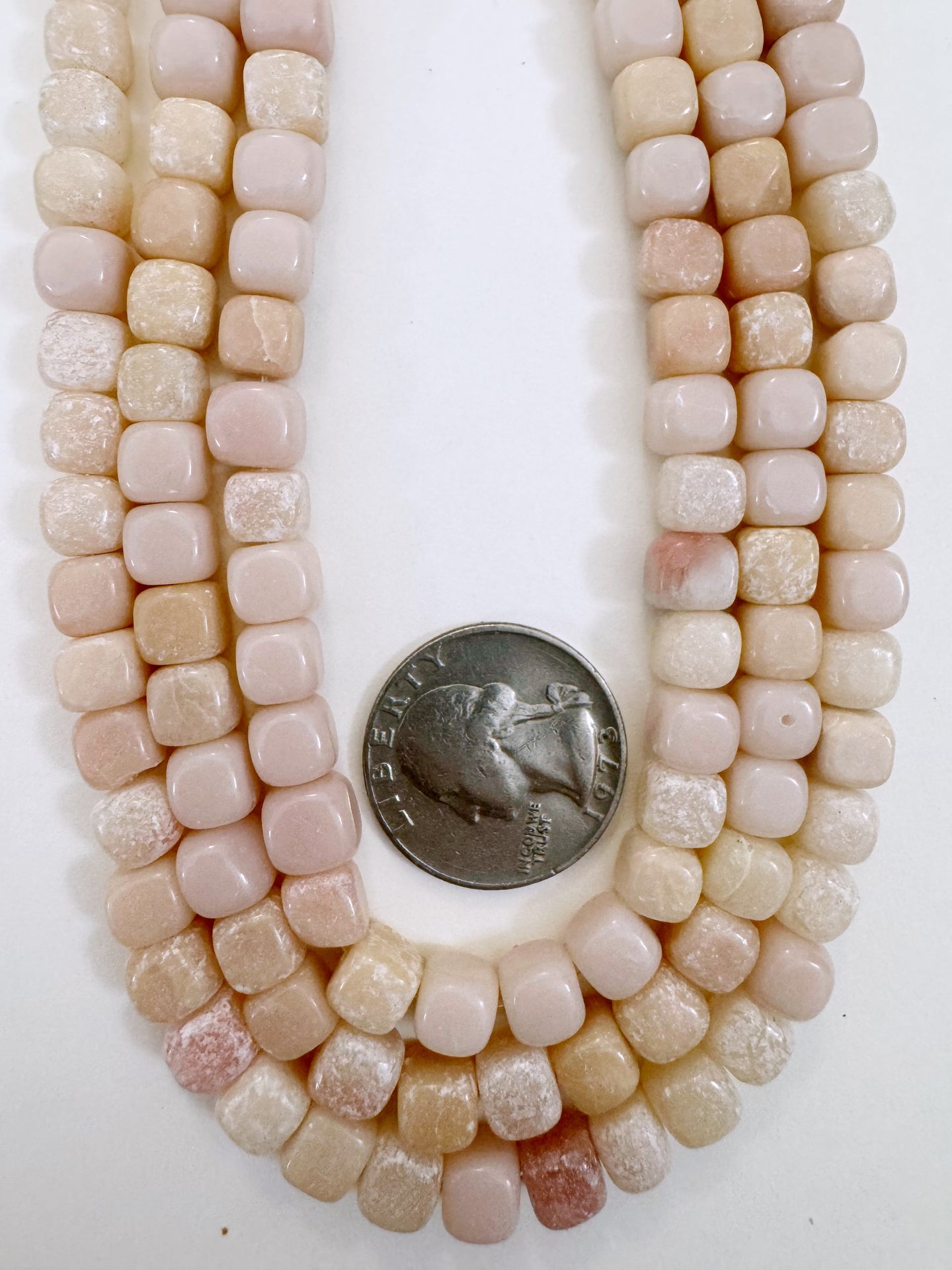 cherry quartz, 7mm rounded cube, 15