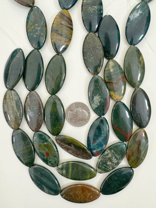 yellow green bloodstone, 40x20x6mm horse eye, 15