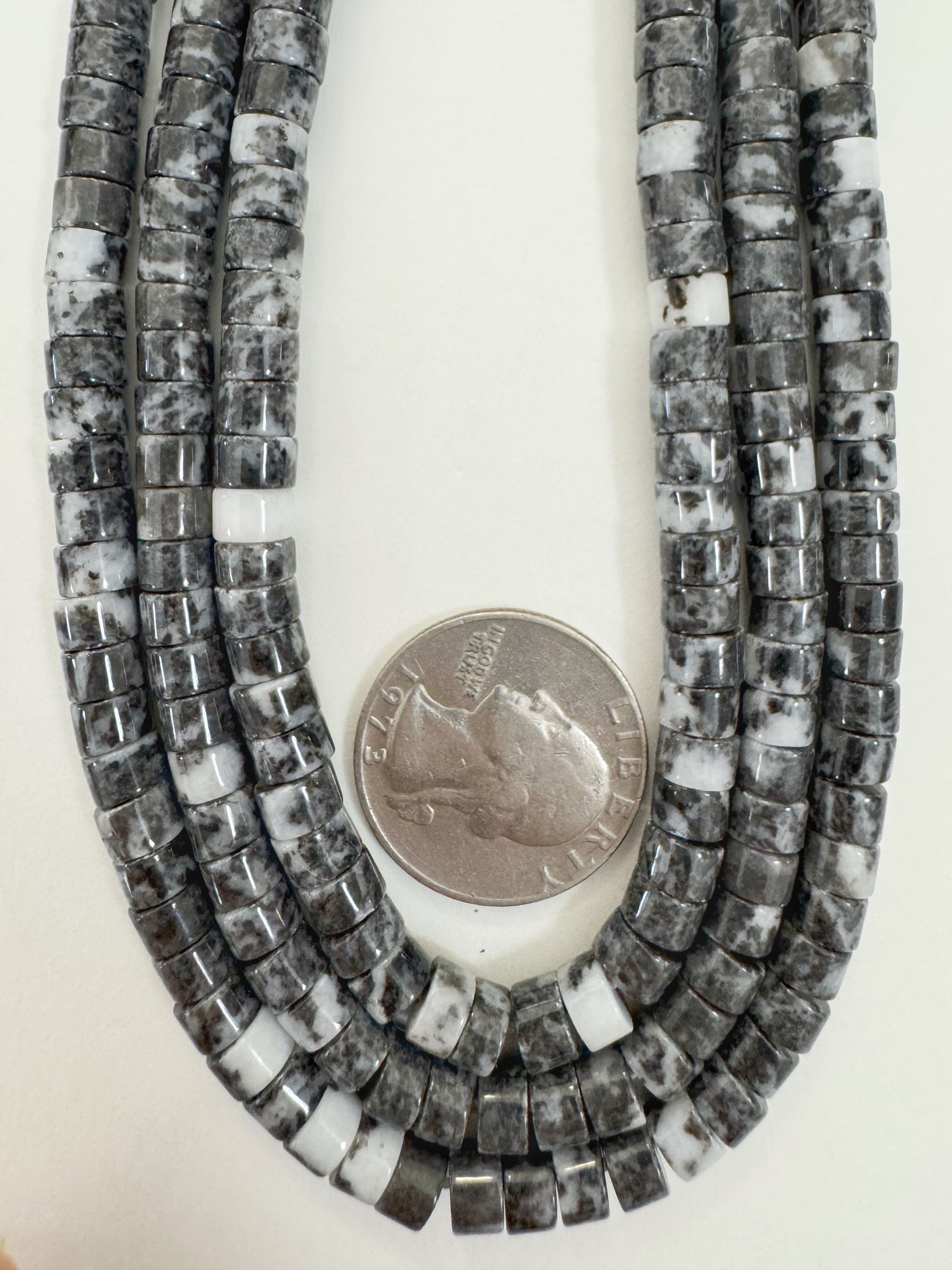 mexican zebra jasper, 6x4mm heishi rondelle, 15