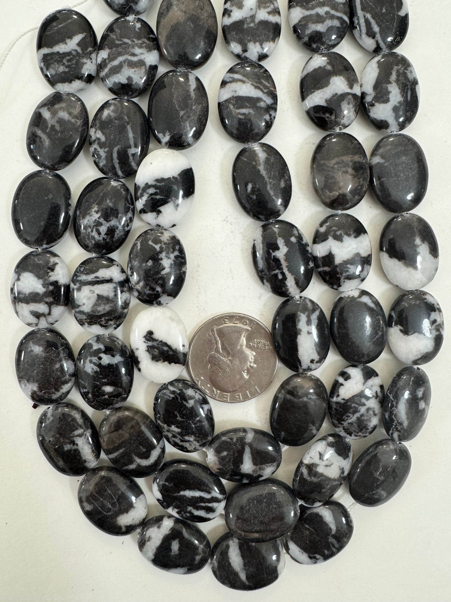 mexican zebra jasper, 19x14x6mm oval, 15