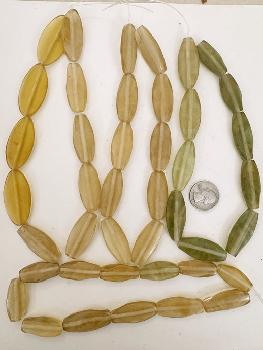 pale amber peach green tones mix, vintage look resin, size and shape mix, 15