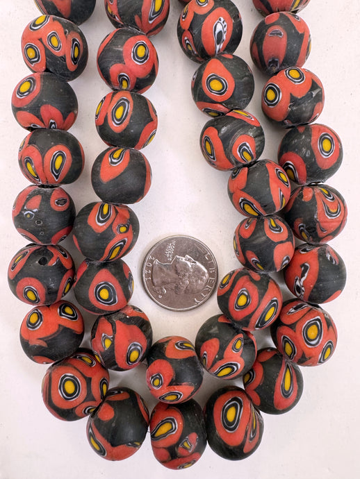 matte red yellow white black millefiori motif, vintage look glass, 17-18mm round mix, 15