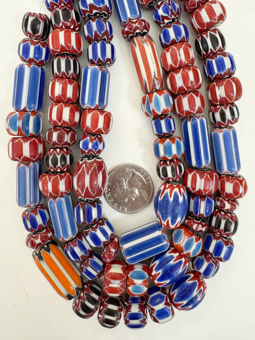 color mix chevron motif, vintage look glass, 12-27mm shape mix, 15