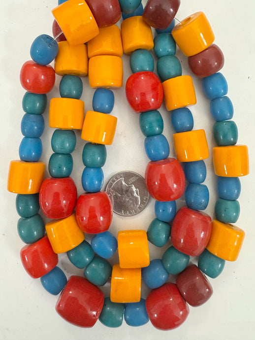 mixed color single color motif, vintage look glass, 11-22mm shape mix, 15