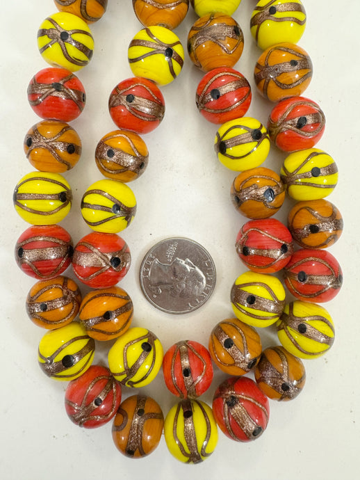 mixed color swirl motif, vintage look glass, 16mm round mix, 15