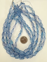 dark pale blue purple mix, single color, vintage look acrylic, 16x8mm teardrop pear, 15" strand, sold per strand