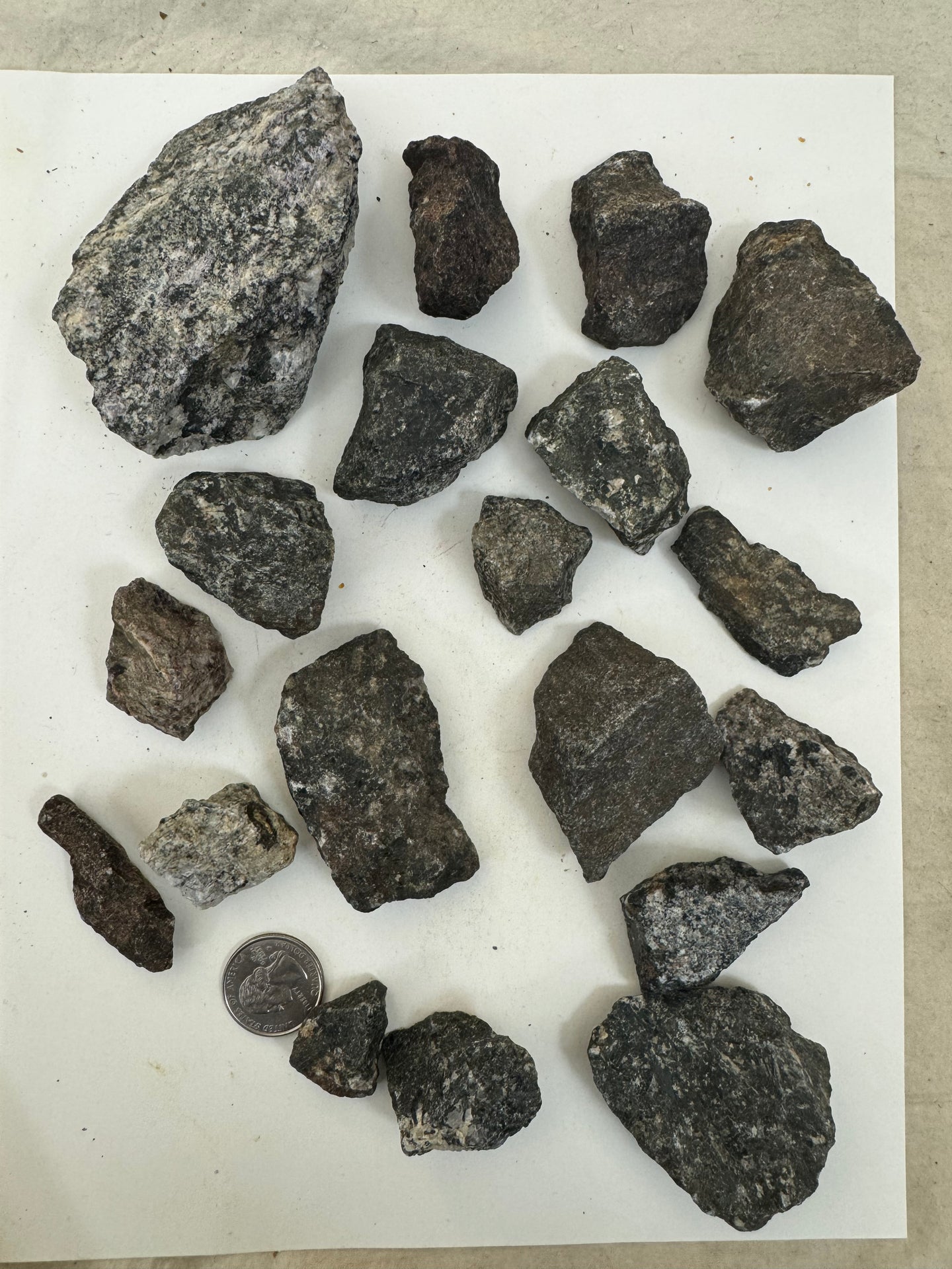 raw and unfinished natural stone, 2.20 pound 19 piece lot, for lapidary or mineral sample display use, no holes