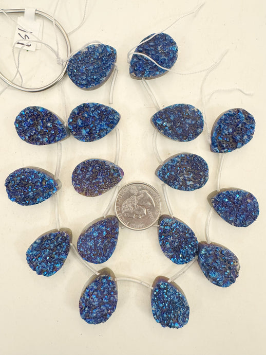 dark electric blue coated druzy quartz, 26x18x8mm top drilled teardrop pendant, 8 piece strand, sold per strand