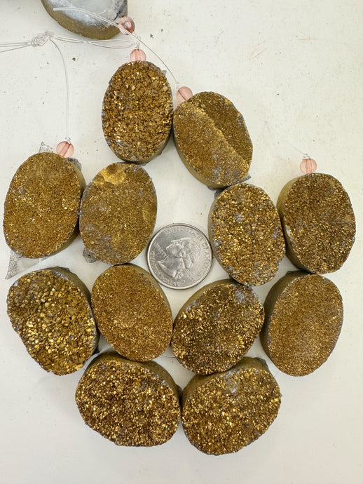 antique gold coated druzy quartz, 35x25x11mm oval, 6 piece strand, sold per strand