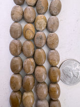 picture jasper, semi dull finish, 14x12x8mm oval, 15" strand, SOLD PER STRAND