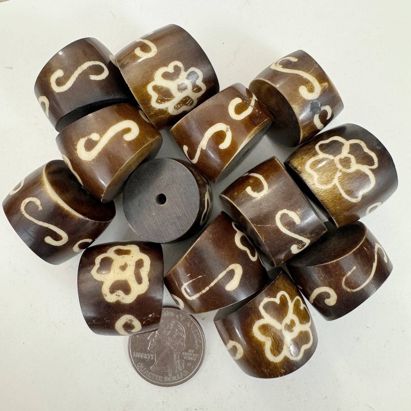 brown off white, floral motif, faux bone look, vintage stock resin, 26x22mm slice rondelle, sold per bead