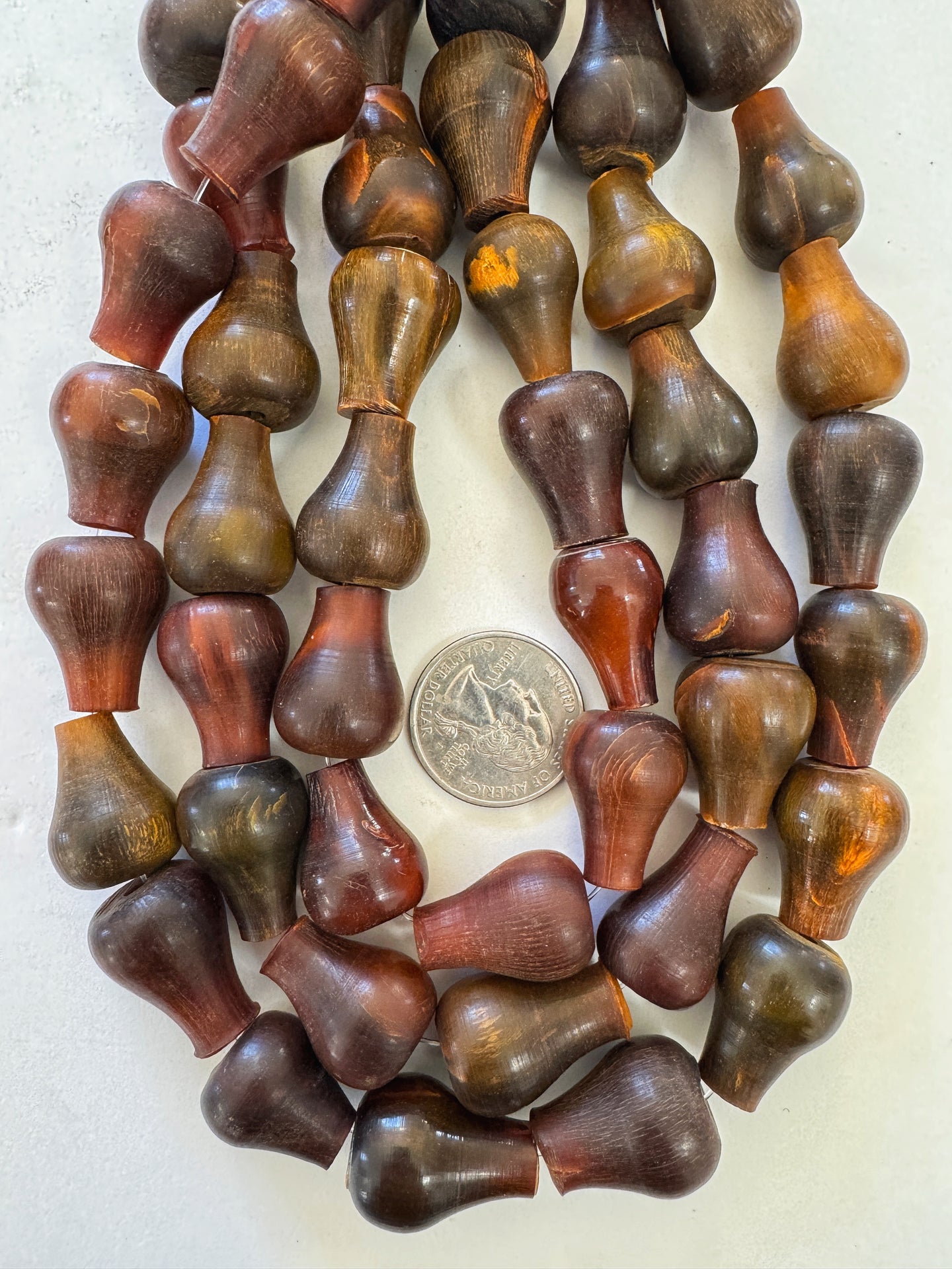 red golden horn, 22x17mm teardrop pear, 15