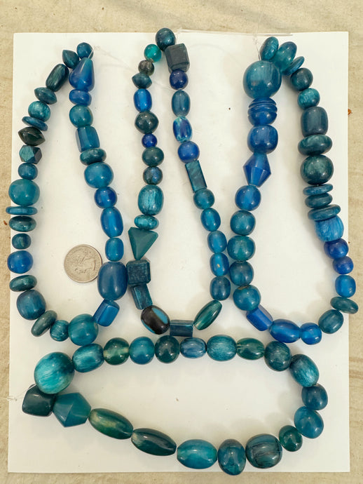 dark electric blue tones mix, vintage look resin, size and shape mix, 15