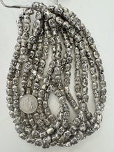 antique silver plated metal, vintage look, 10x8x7mm buddha head, 15" strand, sold per strand