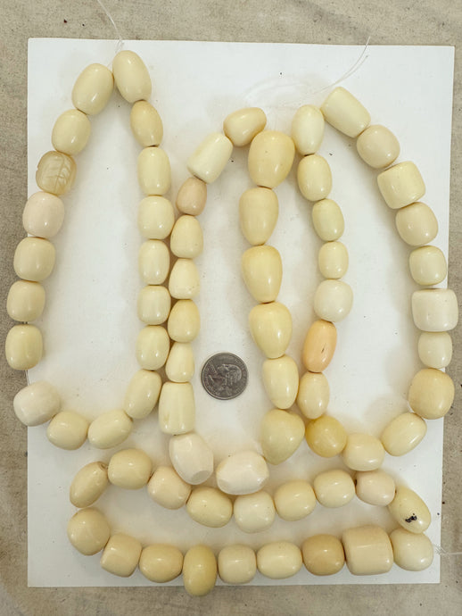 off white tones mix, vintage look resin, size and shape mix, 15