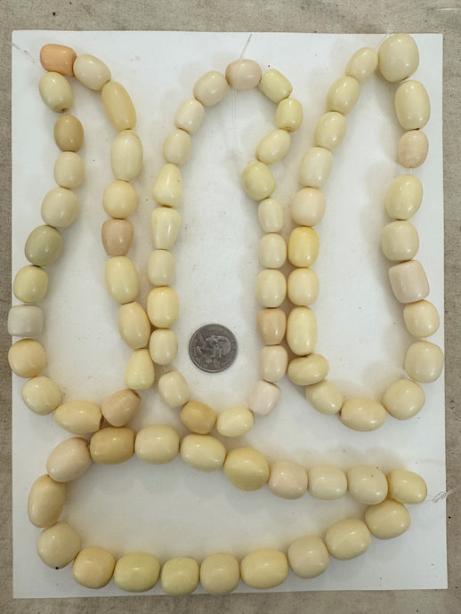 off white tones mix, vintage look resin, size and shape mix, 15