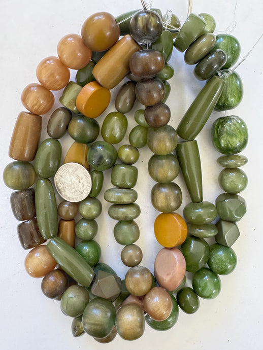 golden olive green tones mix, vintage look resin, size and shape mix, 15