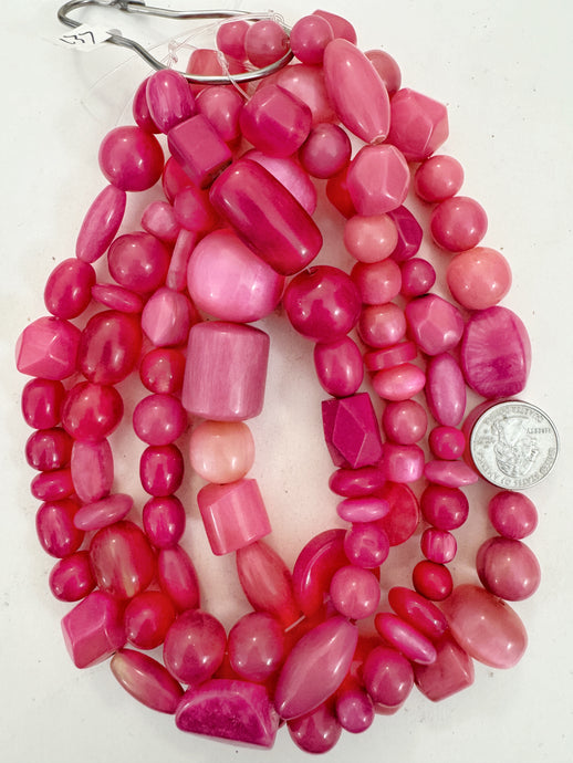 hot pink tones mix, vintage look resin, size and shape mix, 15
