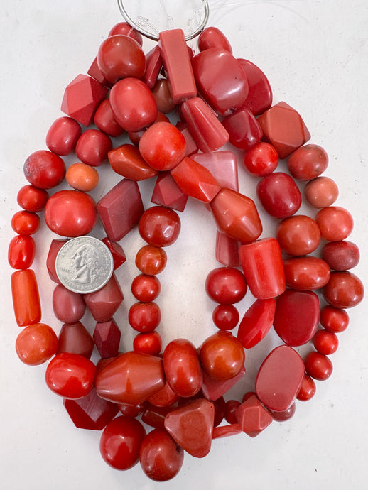 strawberry red tones mix, vintage look resin, size and shape mix, 15