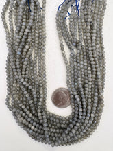 labradorite, 4mm round, 15" strand, SOLD PER STRAND
