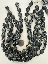 chinese writing jasper, 17x13x7mm oval, 15" strand, sold per strand