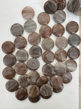 brown banded agate, 30x30x8mm coin, 15" strand, sold per strand