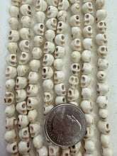 magnesite, 7mm skull, 15" strand,  SOLD PER STRAND
