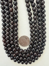 garnet, 8mm round, 15" strand, sold per strand