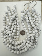 howlite, matte finish, 12mm round, 15" strand, sold per strand