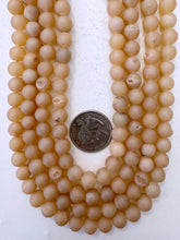 champagne orange enhanced druzy agate, matte finish, 8mm round, 15" strand, sold per strand