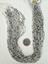 moonstone, 2.5mm faceted round, 15" strand, sold per strand