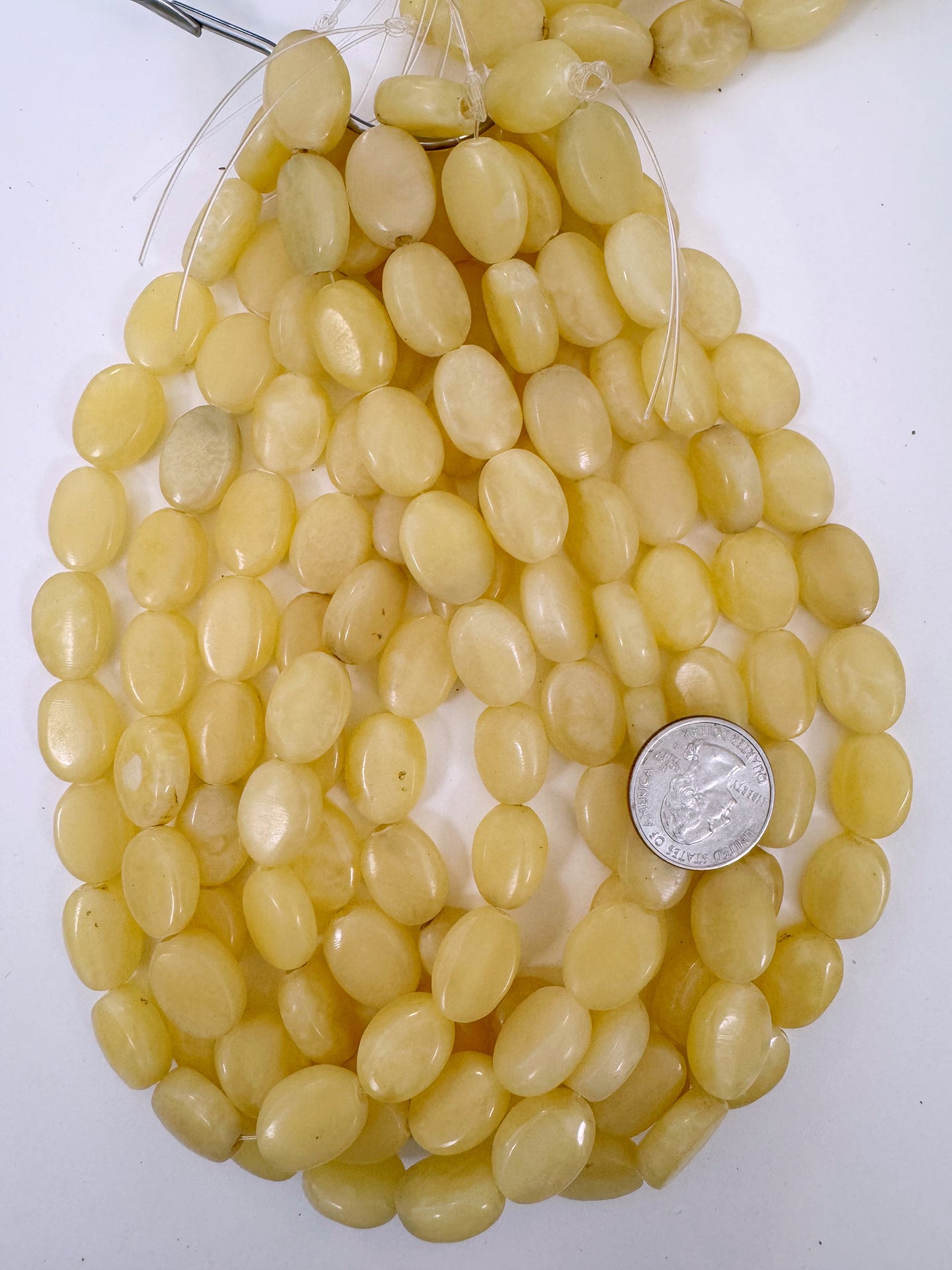 pearly pale yellow, vintage look resin, 17x13x6mm oval, 15