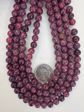 color enhanced serpentine: pink purple, 8mm round, 15" strand, sold per strand