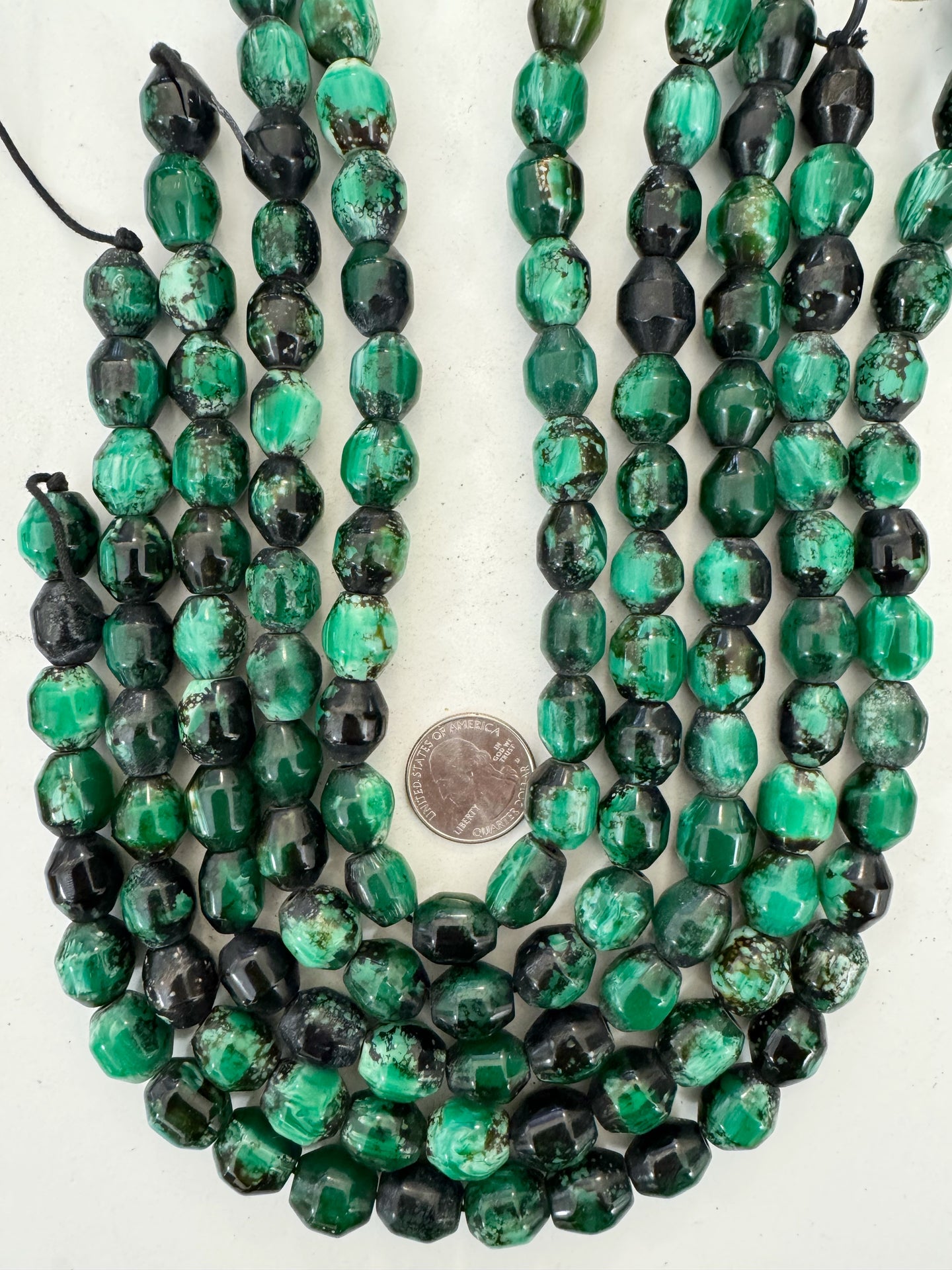 black green white swirl, vintage look resin, 15x10mm bicone, 15