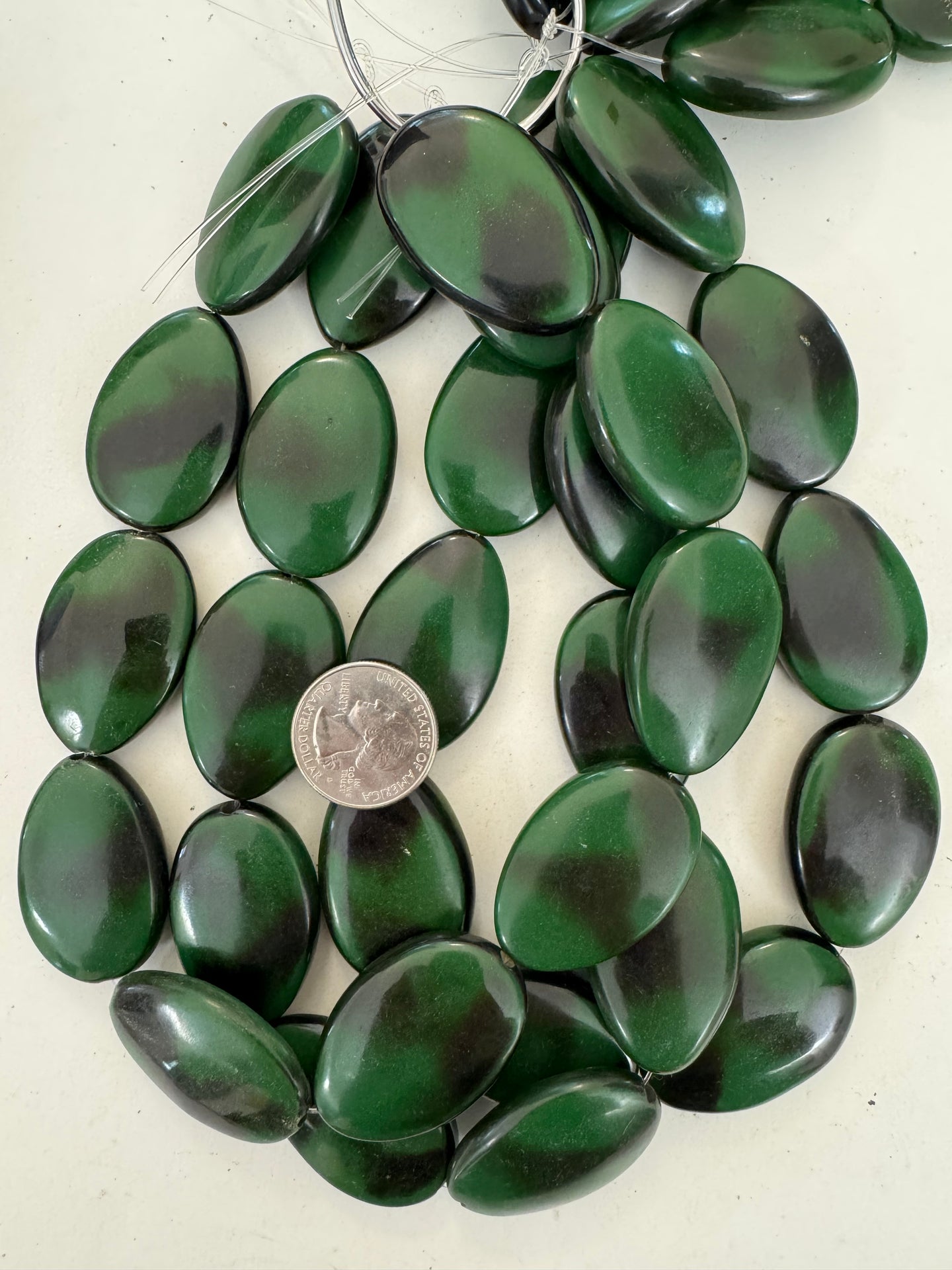 dark green black swirl, vintage look resin, 38x26x10mm teardrop, 15