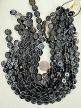 sardonyx, 16x16x3mm donut or rondelle, 15" strand, sold per strand