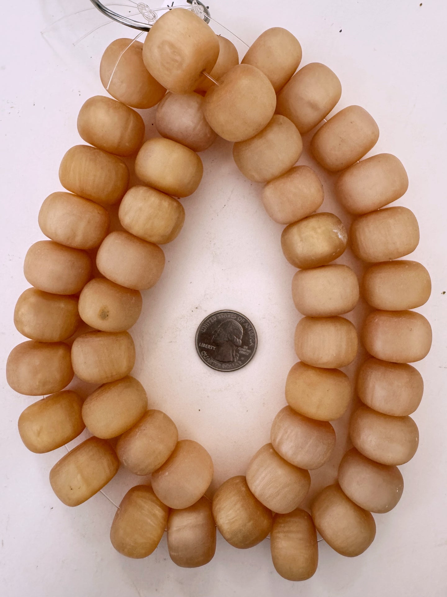 matte pale pearly peach, vintage look resin, 22x17mm rondelle, 15