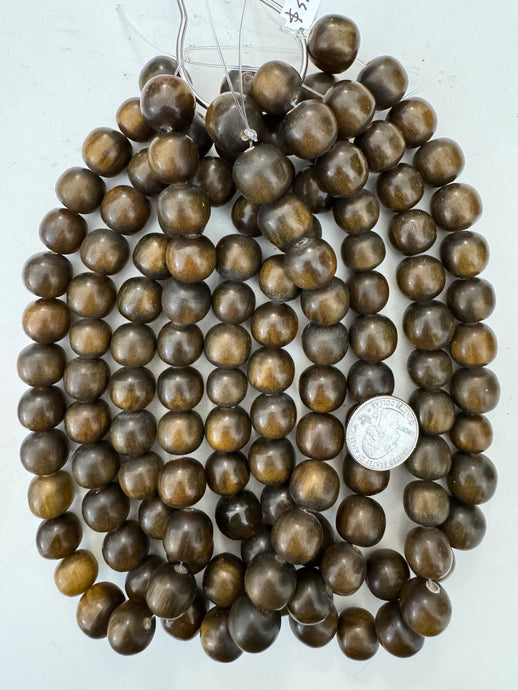 pearly dark golden brown, faux bone, vintage look resin, 16mm nugget round, 15