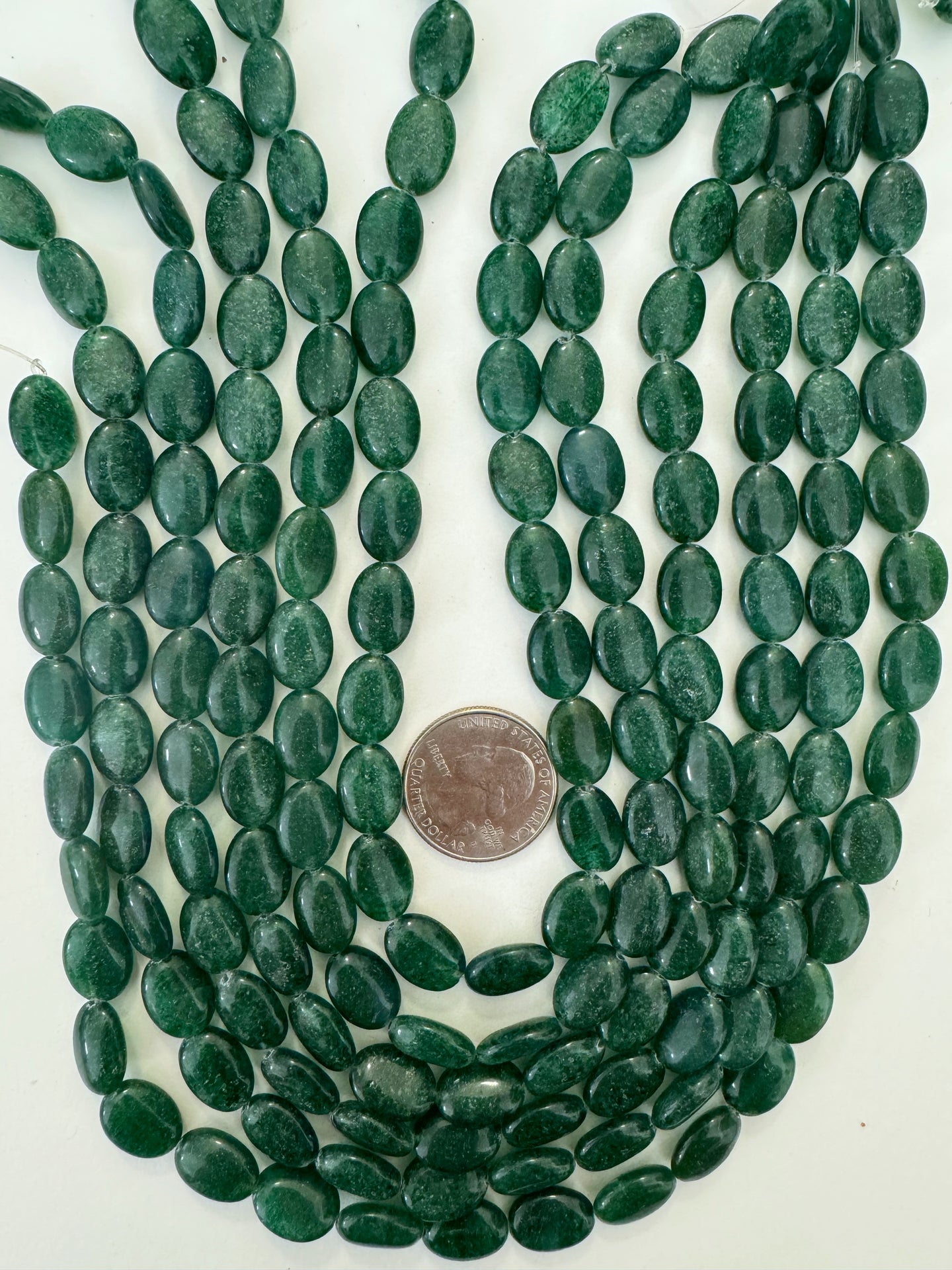 indian green aventurine, 15x10x5mm oval, 15