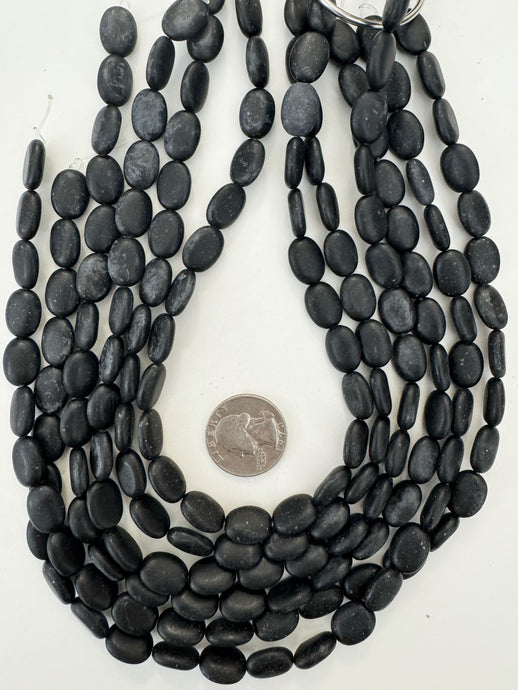 matte black stone, 13x10x5mm oval, 15