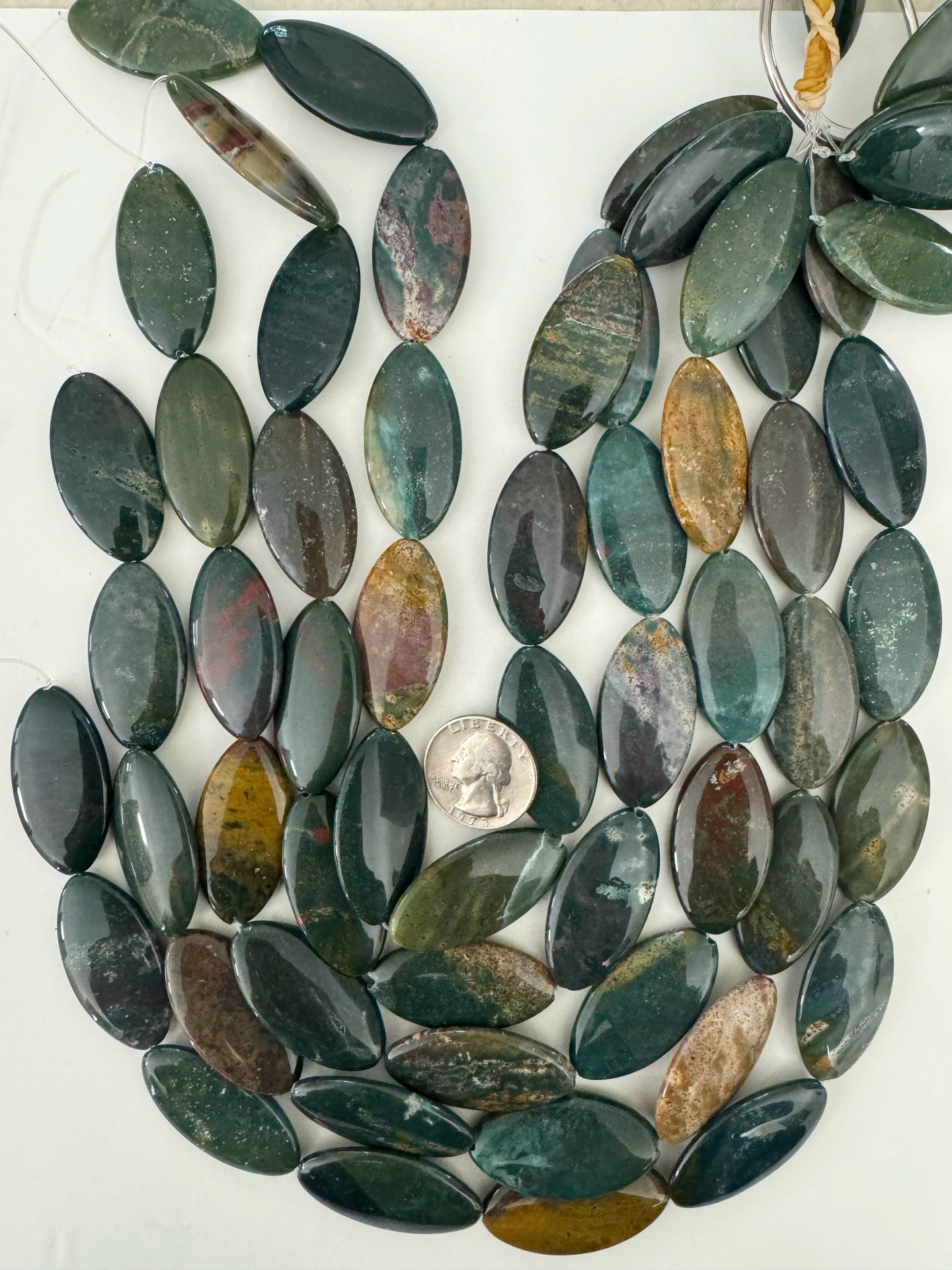 yellow green bloodstone, 40x20x6mm horse eye, 15