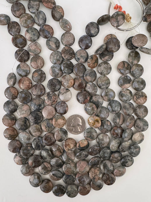 reocite, 17x17x6mm coin, 15
