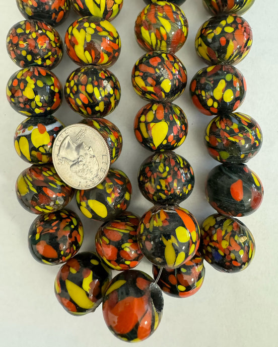 Black red orange and yellow dotted glass, 22x20mm rondelle mix, 15