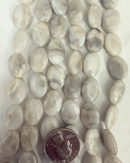 White Crazy Lace Agate, 18x13x5mm puff oval, 15
